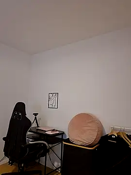 Snapshot of Jujuicy_97 chatting on 02.10.26 Jujuicy 97 online show from 02.10.26