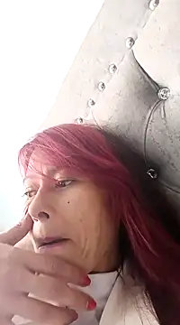 natashaanurak online show from 12.20.24