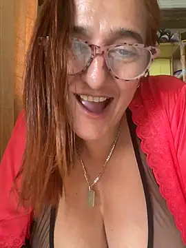 Snapshot of anastasia_and_jordan chatting on 02.13.25 anastasia and jordan online show from 02.13.25