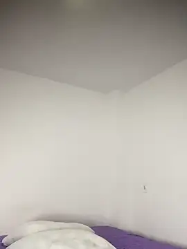 Snapshot of anastasia_and_jordan chatting on 09.18.25 anastasia and jordan online show from 09.18.25