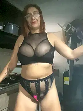 Snapshot of anastasia_and_jordan chatting on 10.12.25 anastasia and jordan online show from 10.12.25