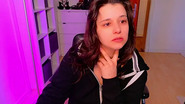 jenna-sxy19 online show from 03.17.25