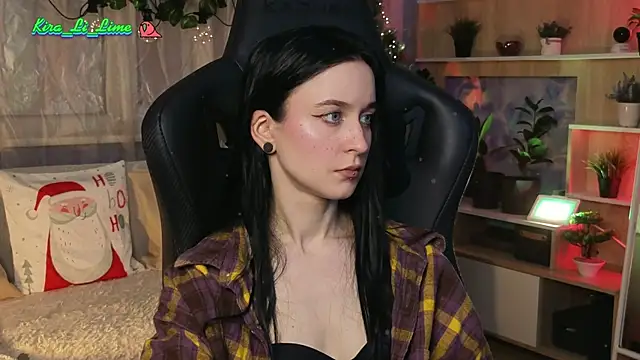 KiraLiLime online show from 01.08.25