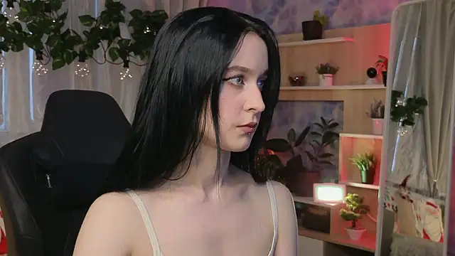 KiraLiLime online show from 02.16.25
