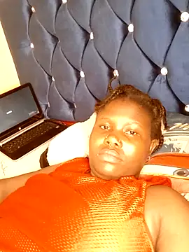  Thicky Stallion online show from 02.14.25