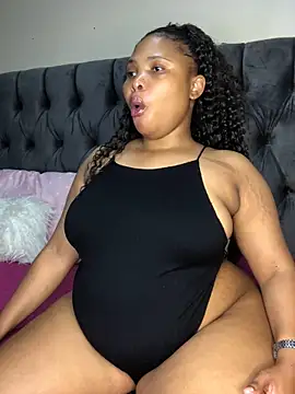 Anaelle24 online show from 03.31.26