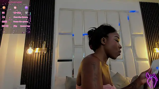 mia schwarz online show from 10.10.25