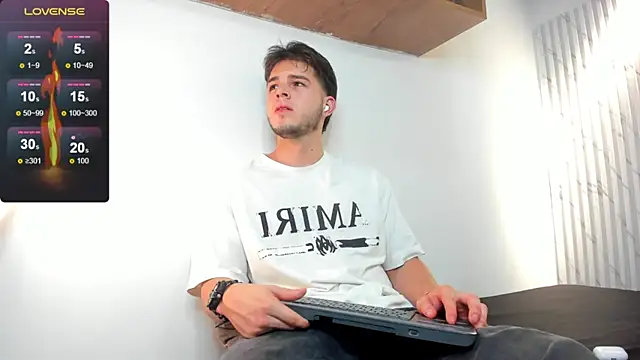 danielclarton1 online show from 01.13.25