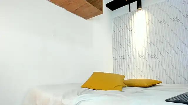 danielclarton1 online show from 01.20.25