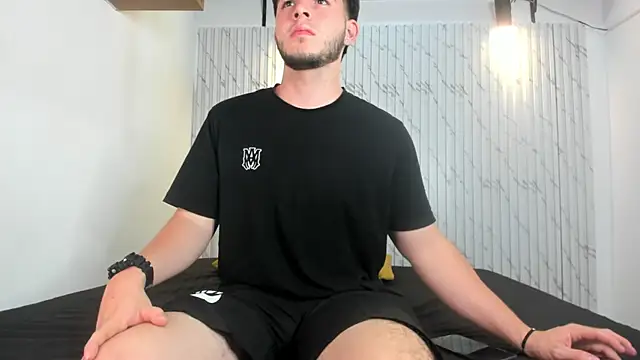 danielclarton1 online show from 01.22.25