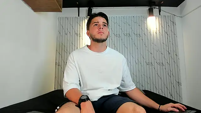 danielclarton1 online show from 01.22.25