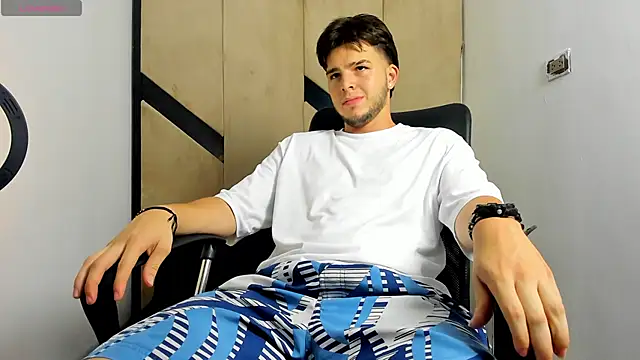 danielclarton1 online show from 01.29.25