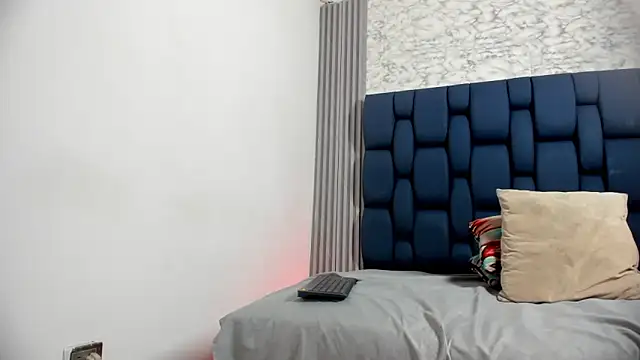 danielclarton1 online show from 02.12.25