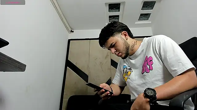 danielclarton1 online show from 02.22.25