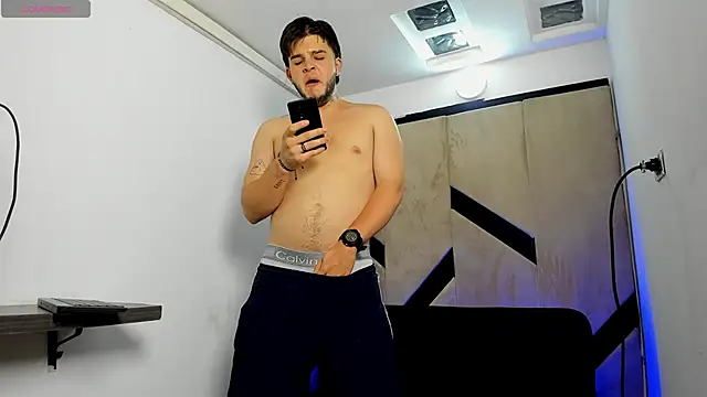 danielclarton1 online show from 03.01.25