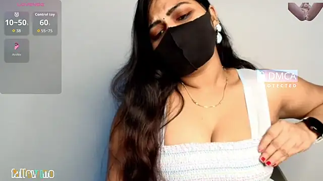 Snapshot of sameeksha_9 chatting on 10.10.25 sameeksha 9 online show from 10.10.25