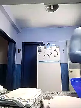 Xtrem3HARDxxx online show from 12.12.24