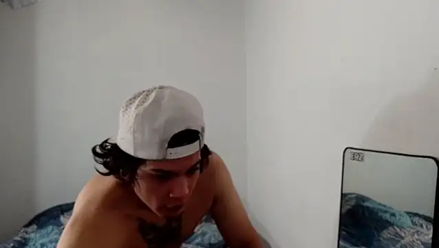 Xtrem3HARDxxx online show from 10.12.25