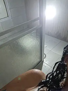 Snapshot of Sweet-diamondxxx chatting on 11.13.25 Sweet-diamondxxx online show from 11.13.25