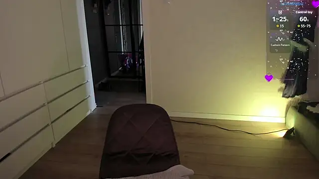 Natural pussy online show from 03.26.26