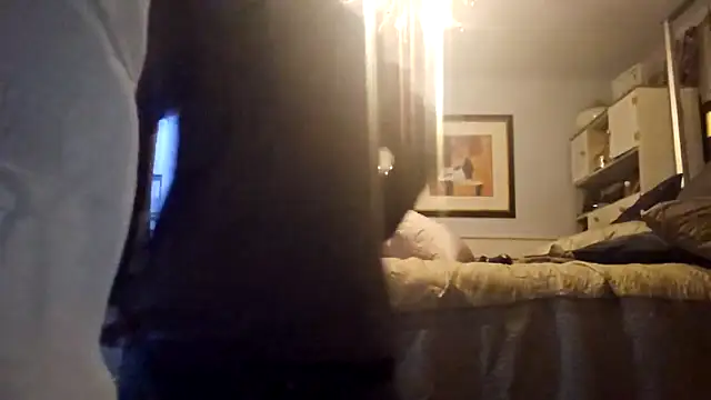 Snapshot of blairfrancis chatting on 10.24.25 blairfrancis online show from 10.24.25