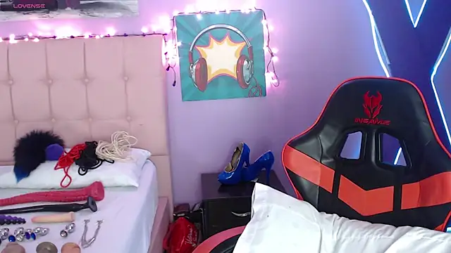 Ruby Skywalker  online show from 12.07.24