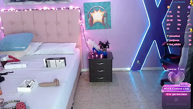 Ruby Skywalker  online show from 12.27.24