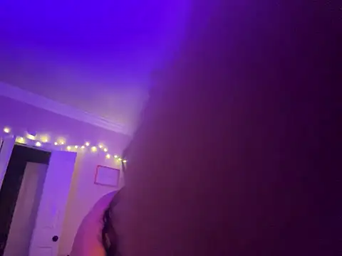 Snapshot of karrmmaa chatting on 02.28.25 karrmmaa online show from 02.28.25