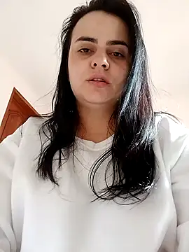 Im Amelia online show from 12.13.24