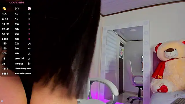 Snapshot of isaa_19 chatting on 09.22.25 isaa 19 online show from 09.22.25