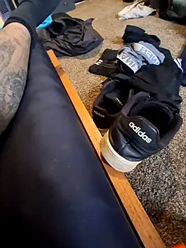 Snapshot of degiggxxx chatting on 11.09.25 degiggxxx online show from 11.09.25