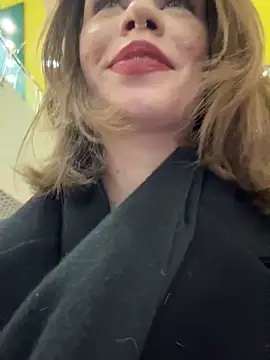 Snapshot of Street_young chatting on 01.19.25 Street young online show from 01.19.25