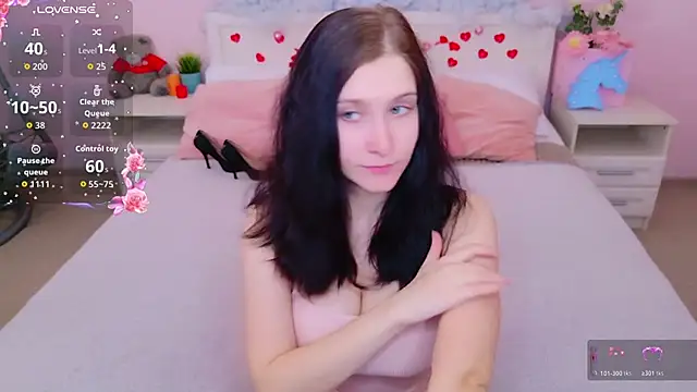 SarahStanley online show from 04.09.26