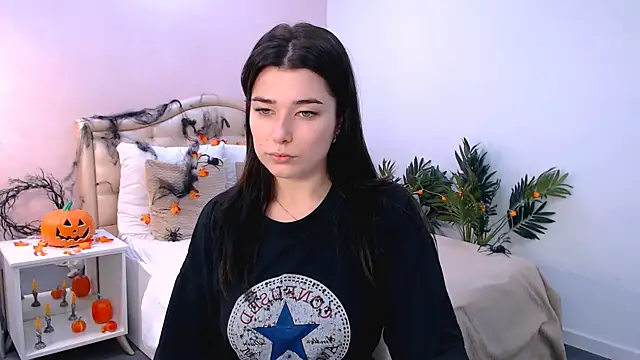  Sun Shy  online show from 11.04.25