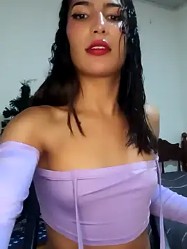 Lanna hott  online show from 12.21.24