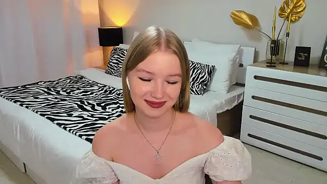 shy  lady online show from 01.19.25