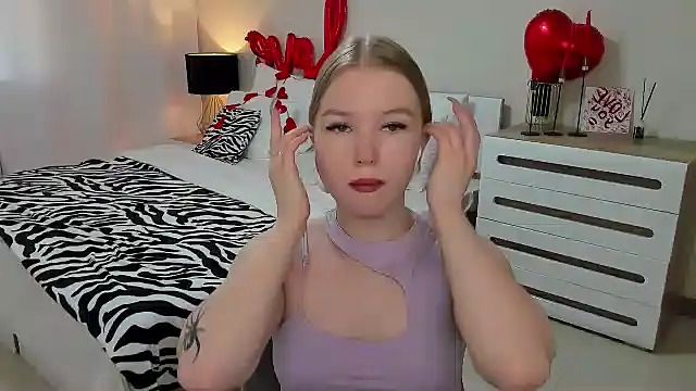 shy  lady online show from 02.07.25