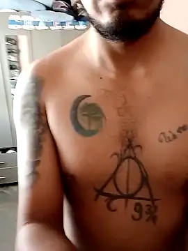 Snapshot of ale3J4a chatting on 12.21.24 ale3J4a online show from 12.21.24