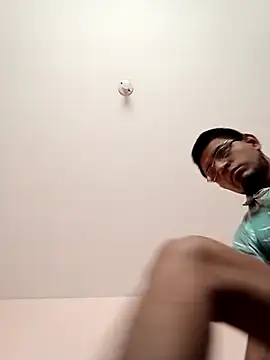 Snapshot of ale3J4a chatting on 01.06.25 ale3J4a online show from 01.06.25