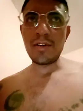 Snapshot of ale3J4a chatting on 03.03.25 ale3J4a online show from 03.03.25