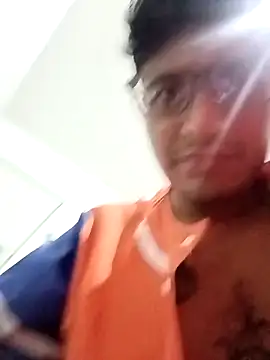 Snapshot of ale3J4a chatting on 10.26.25 ale3J4a online show from 10.26.25