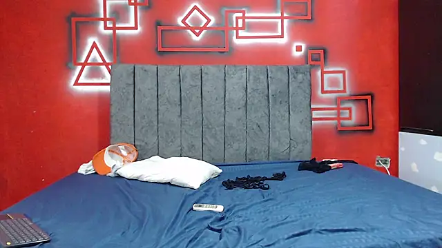 FerneyManti online show from 11.15.25