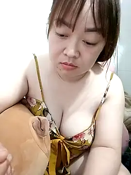 VyOanh2K online show from 01.24.25