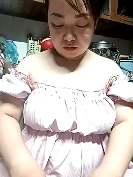 VyOanh2K online show from 01.25.25