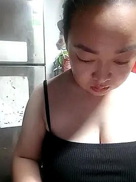 VyOanh2K online show from 03.30.26