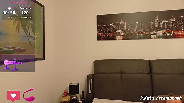Snapshot of Katy_dream_peach chatting on 01.06.26 Katy dream peach online show from 01.06.26
