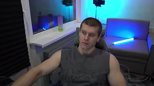 Snapshot of Bruno_Banani chatting on 10.03.25 Bruno Banani online show from 10.03.25