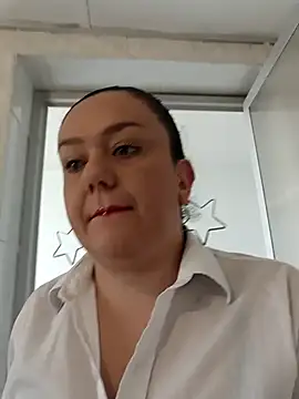 Snapshot of Kinkster_Jade chatting on 01.01.25 Kinkster Jade online show from 01.01.25