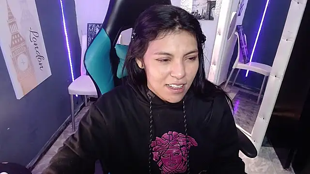 MartinaFonse online show from 01.28.25