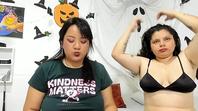 Karol IsabelCouple online show from 10.25.25